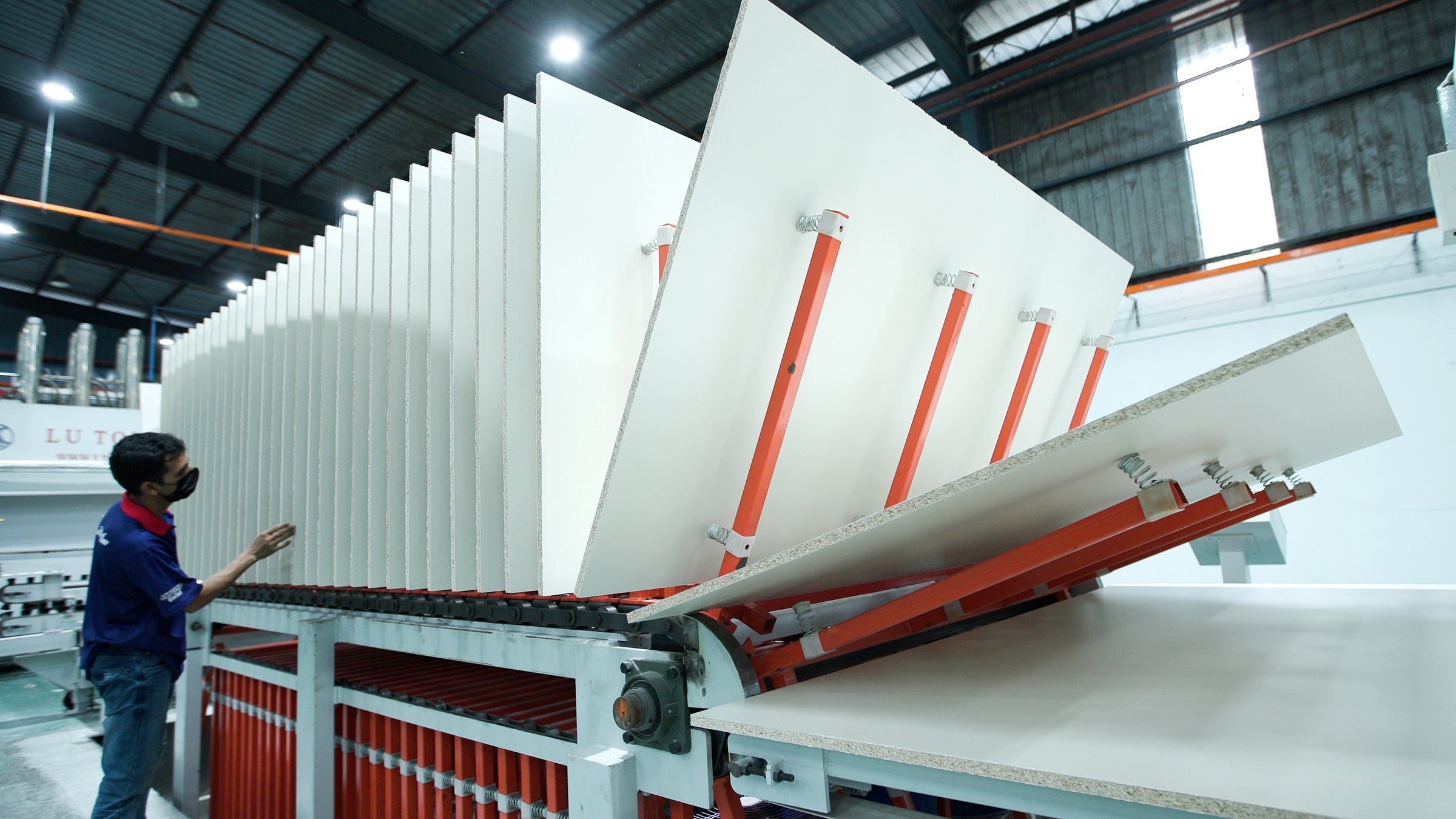 Panel production equipment at the HONSOAR Malaysia facility